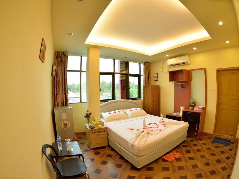New Golden Forward Hotel Yangon Dış mekan fotoğraf