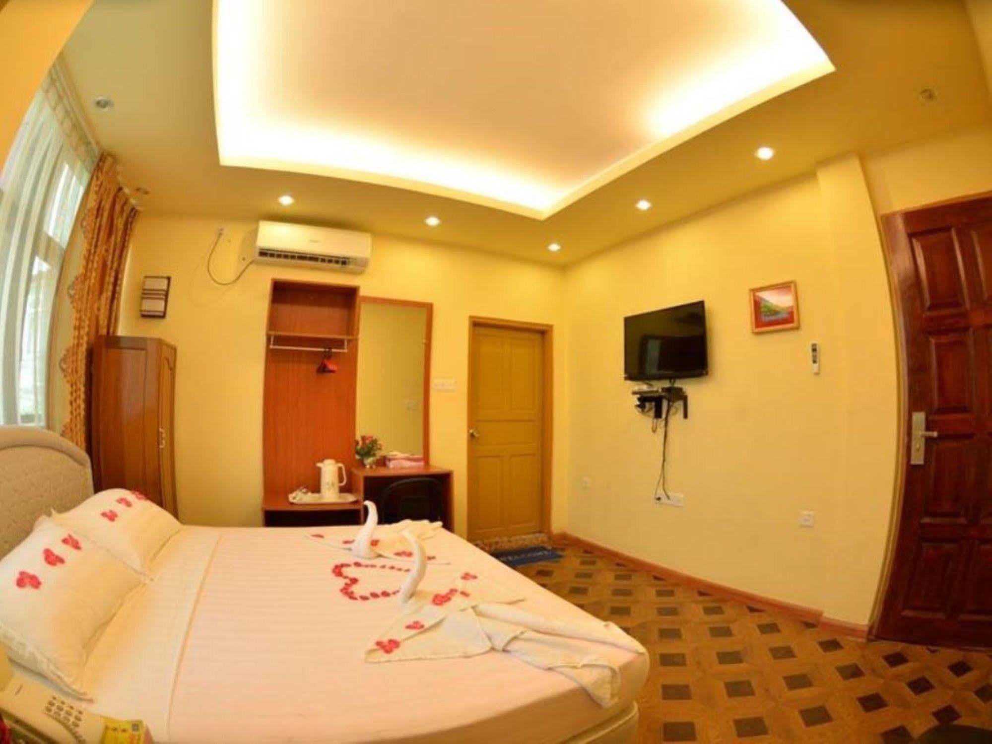 New Golden Forward Hotel Yangon Dış mekan fotoğraf